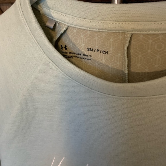 Under Armour Women’s Recovery Fleece Script Crewneck- Small - Picture 5 of 6